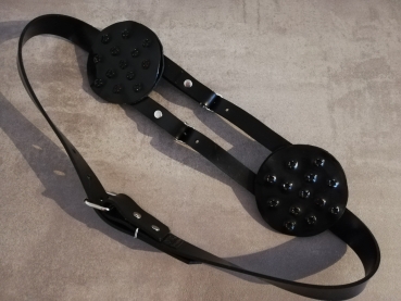 Latex Spike Pads + Brusthalter/Harness